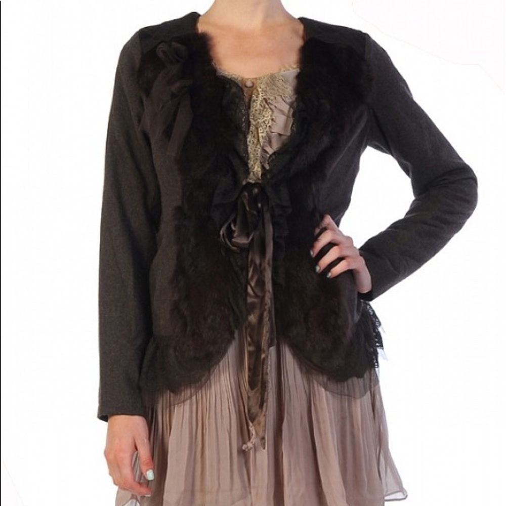 NWT ryu flirty jacket, lace, rabbit fur trim